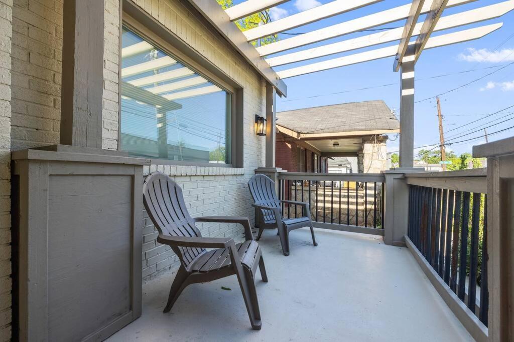 Designer Home: King Beds, Luxe Bath+Free Parking! Atlanta Exterior foto
